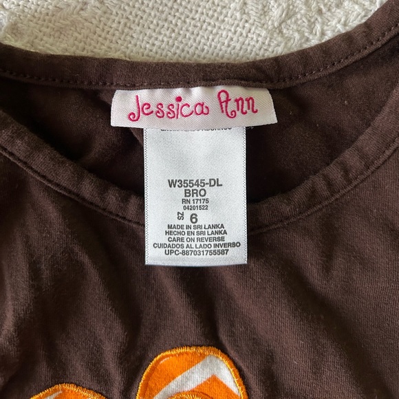 Dress - Picture 8 of 8